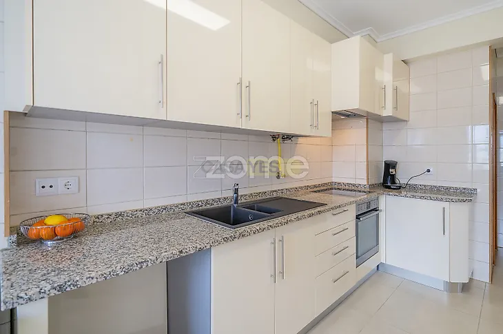 main-listing-picture-0