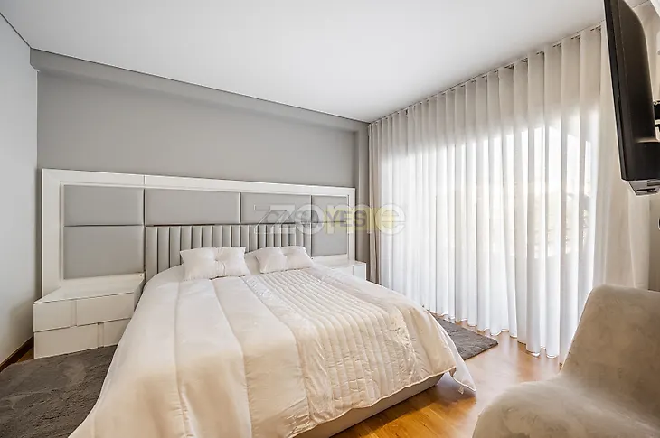 main-listing-picture-0