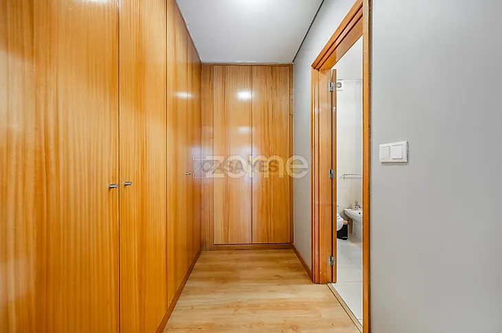 main-listing-picture-0