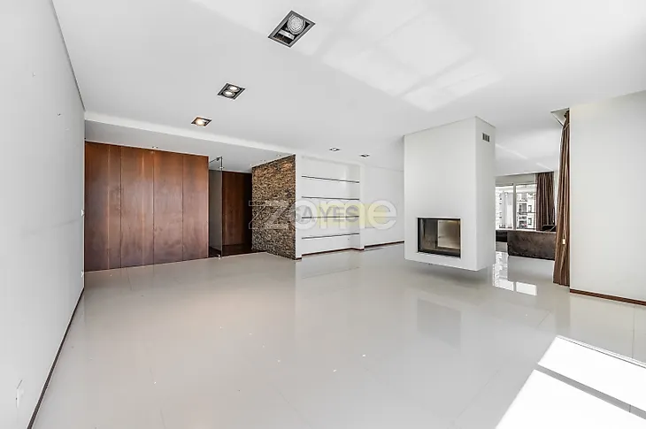 main-listing-picture-0