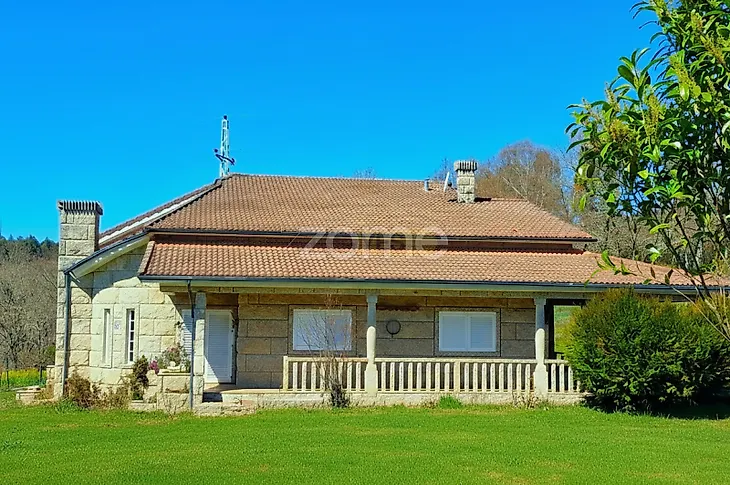 main-listing-picture-0