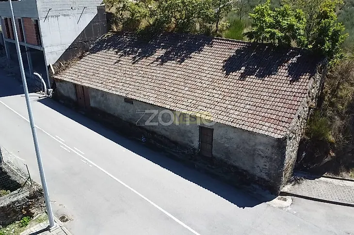 main-listing-picture-0