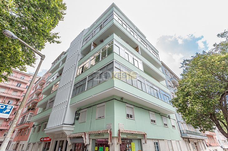 main-listing-picture-0