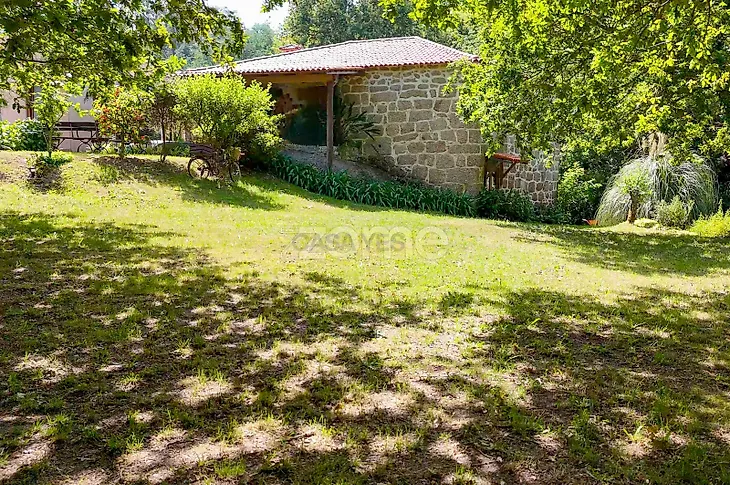 main-listing-picture-0