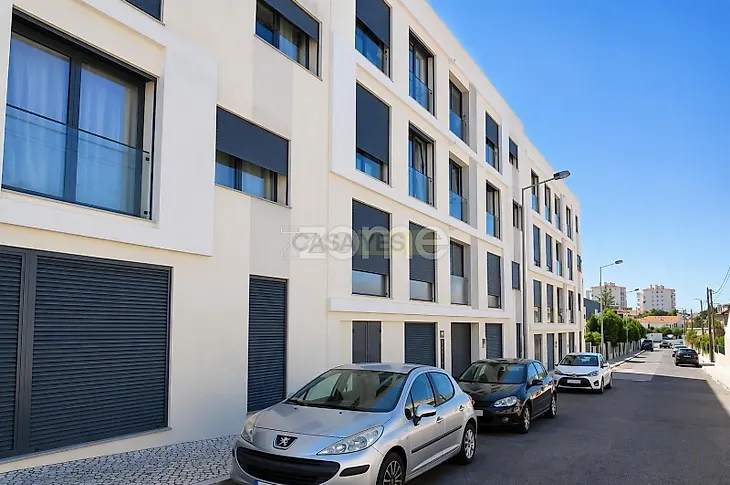 main-listing-picture-0