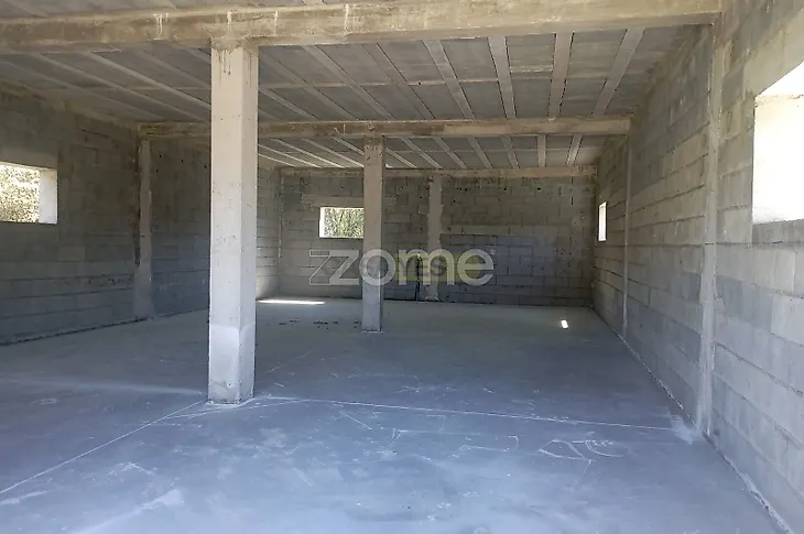 main-listing-picture-0