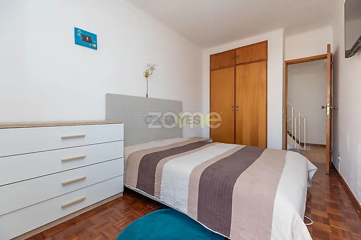 main-listing-picture-0