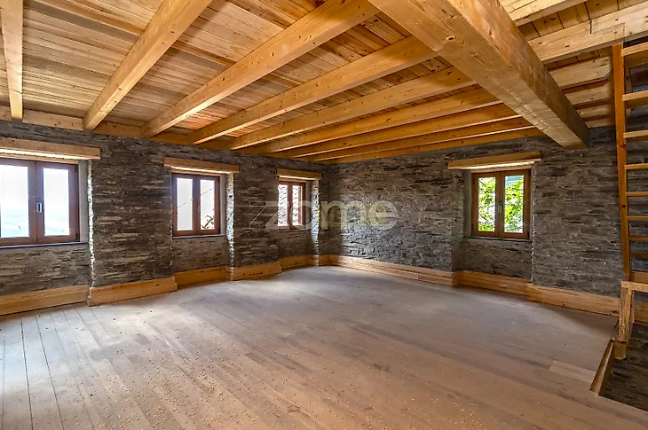 main-listing-picture-0