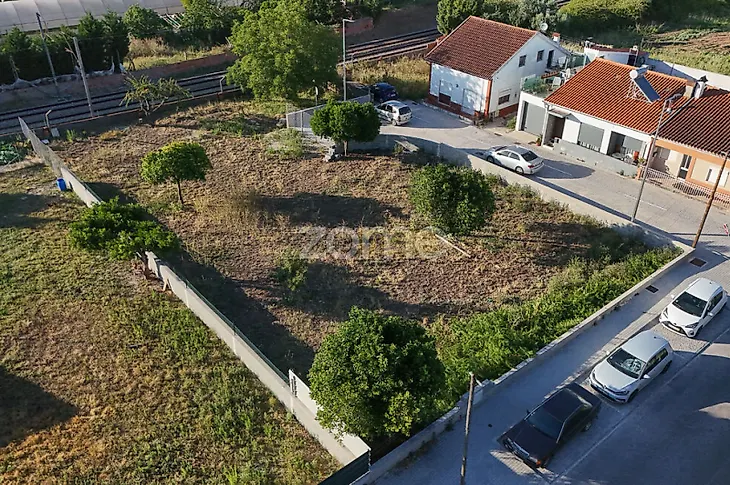 main-listing-picture-0