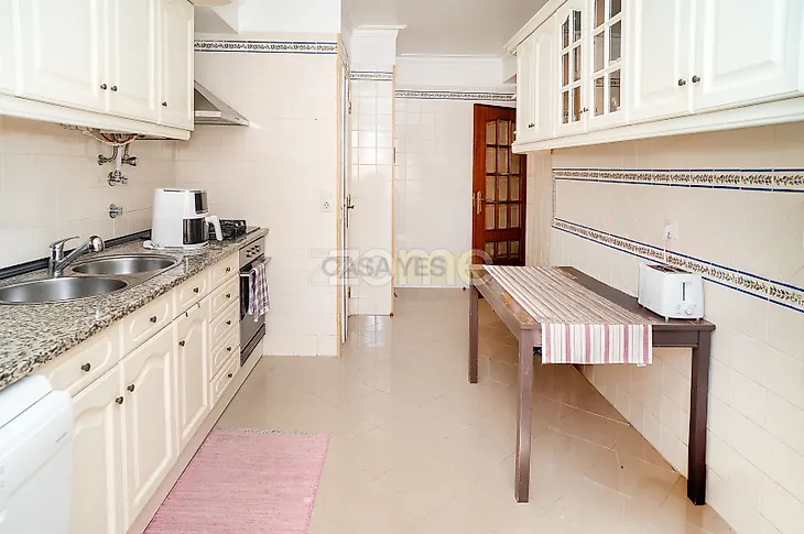 main-listing-picture-0