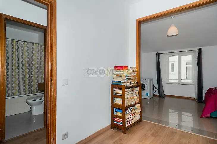main-listing-picture-0