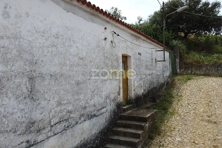 main-listing-picture-0