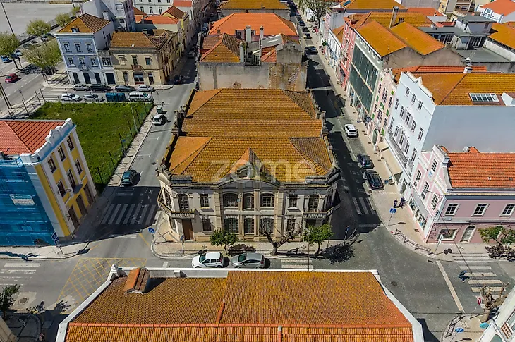 main-listing-picture-0