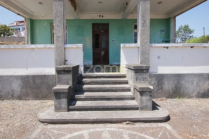 main-listing-picture-0
