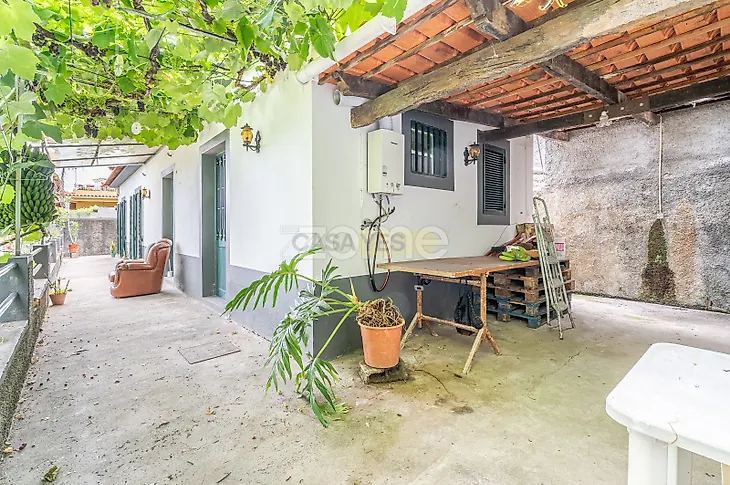 main-listing-picture-0