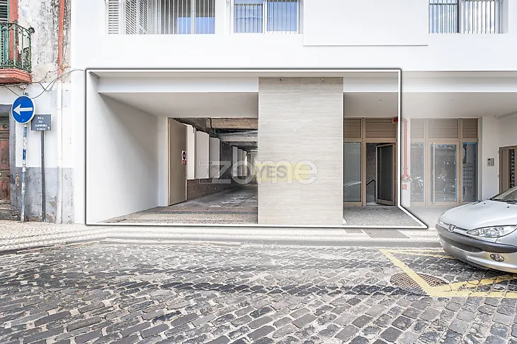 main-listing-picture-0