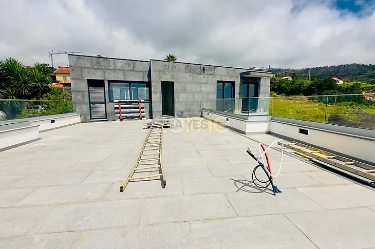 main-listing-picture-0