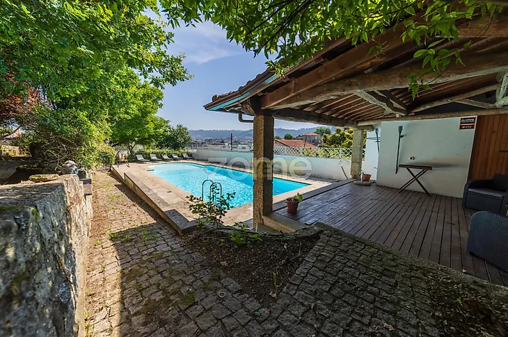 main-listing-picture-0