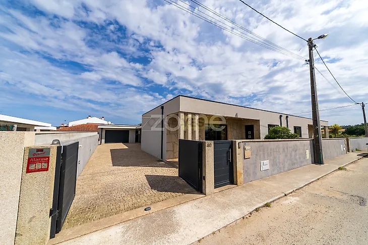 main-listing-picture-0