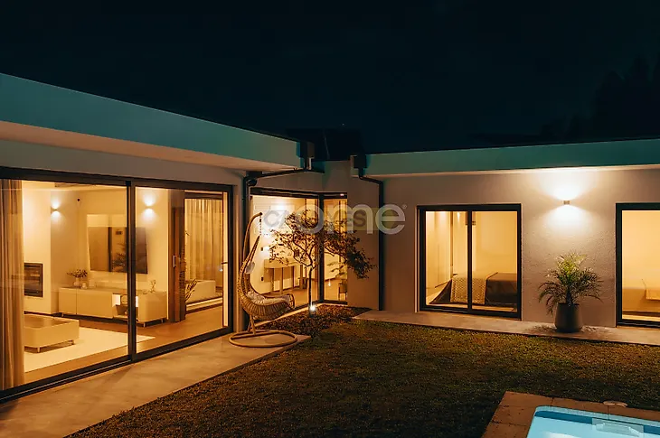 main-listing-picture-0