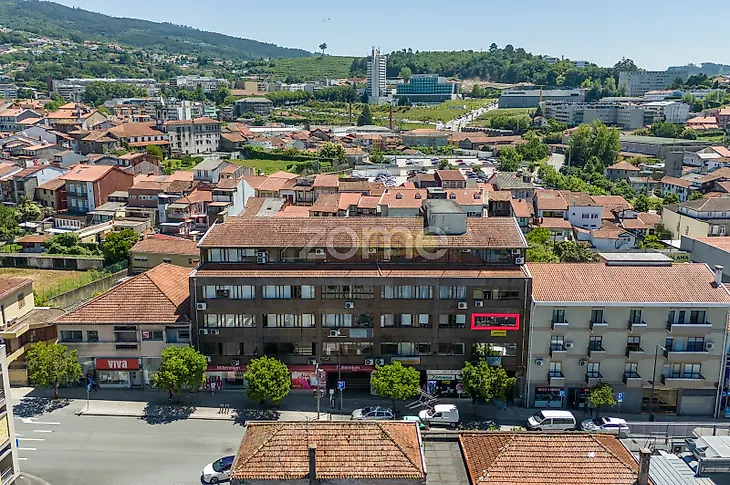 main-listing-picture-0
