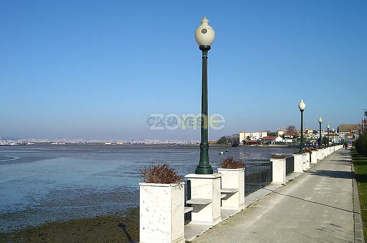 main-listing-picture-0