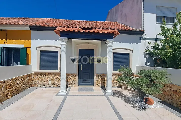 main-listing-picture-0