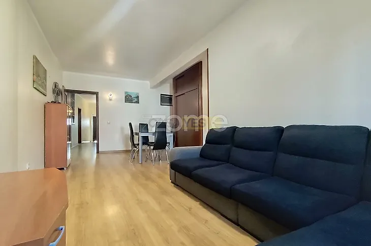 main-listing-picture-0