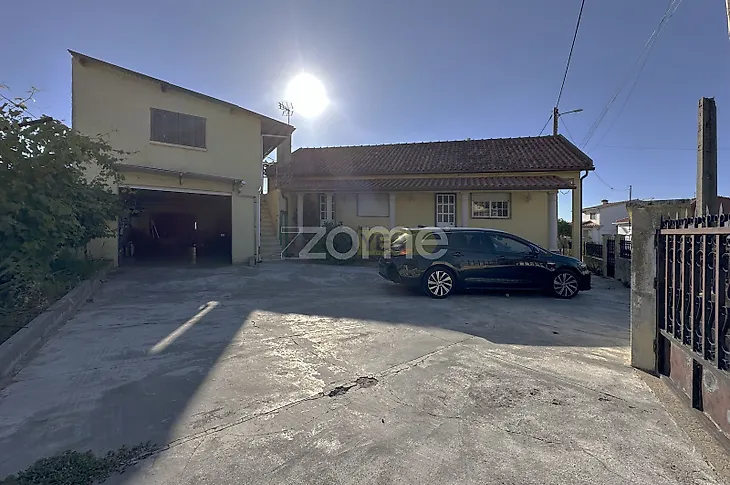 main-listing-picture-0