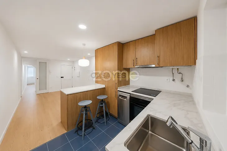 main-listing-picture-0