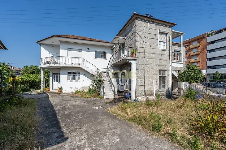 main-listing-picture-0