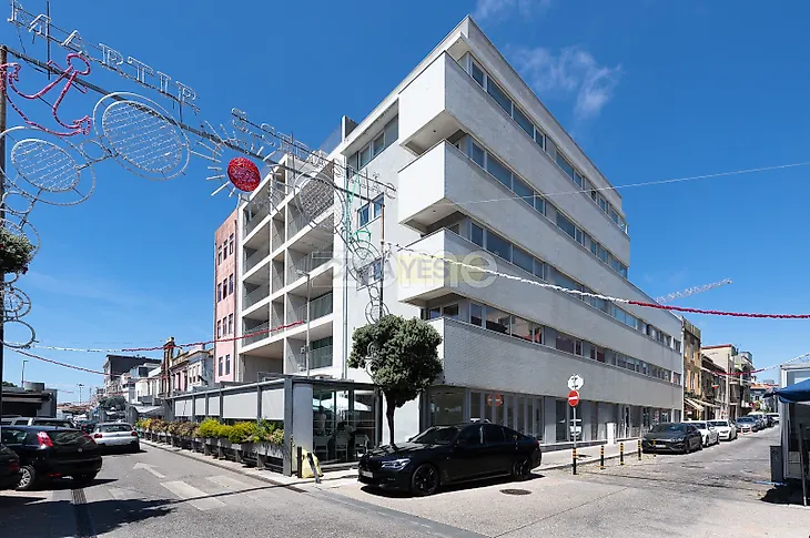 main-listing-picture-0