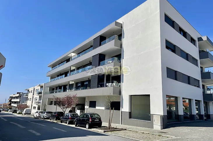 main-listing-picture-0