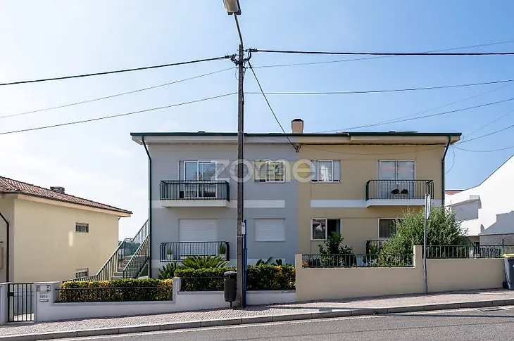 main-listing-picture-0