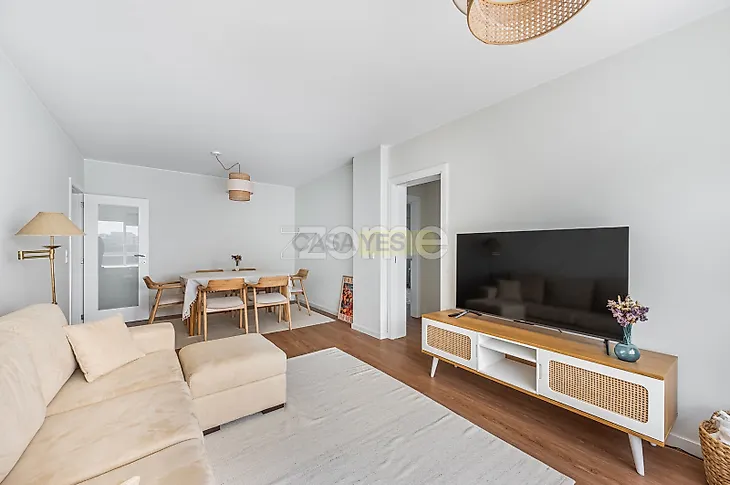 main-listing-picture-0