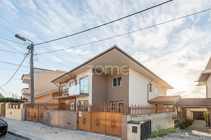main-listing-picture-0