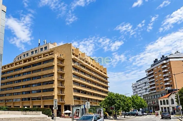 main-listing-picture-0