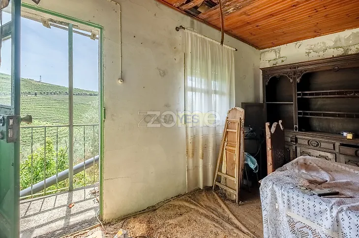 main-listing-picture-0