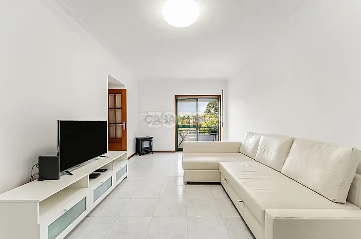 main-listing-picture-0