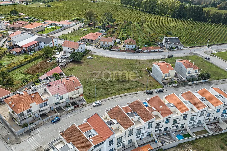 main-listing-picture-0