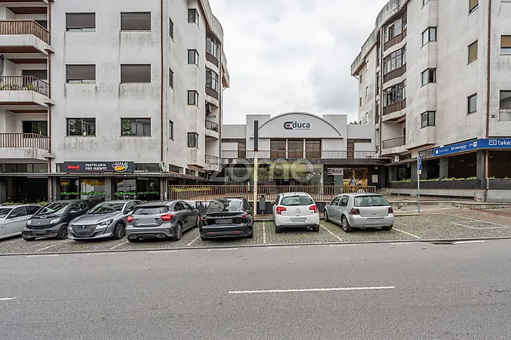 main-listing-picture-0