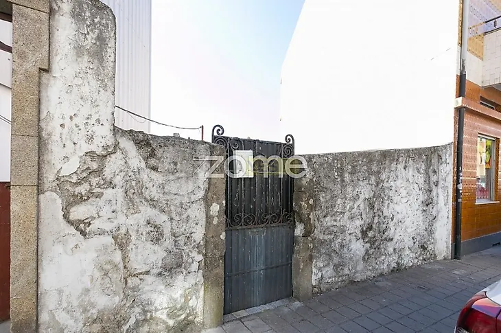 main-listing-picture-0