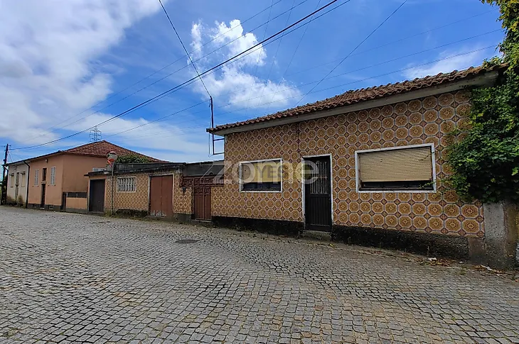 main-listing-picture-0