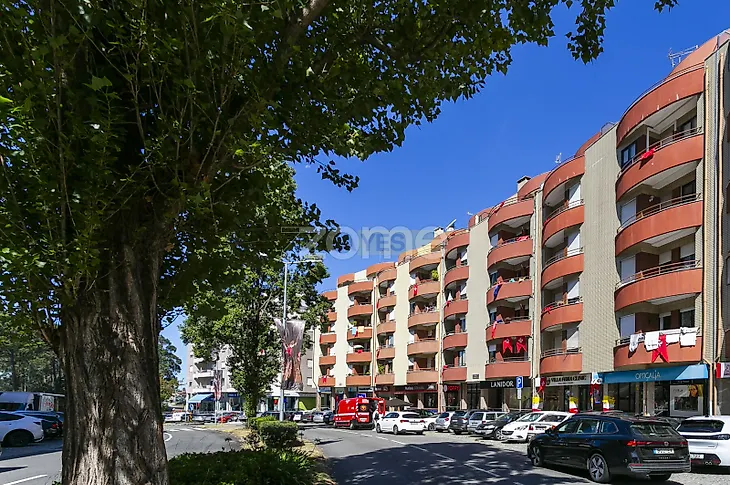 main-listing-picture-0