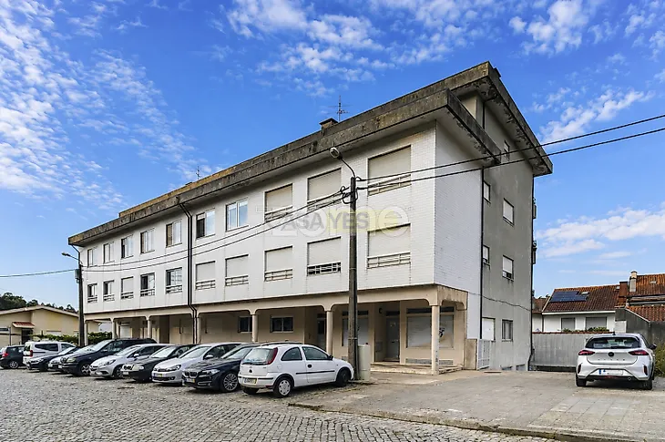 main-listing-picture-0