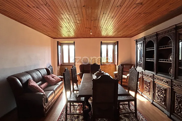 main-listing-picture-0