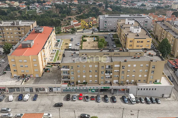 main-listing-picture-0