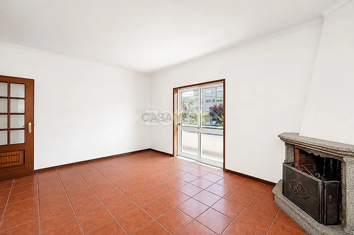 main-listing-picture-0