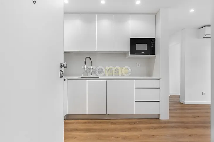 main-listing-picture-0