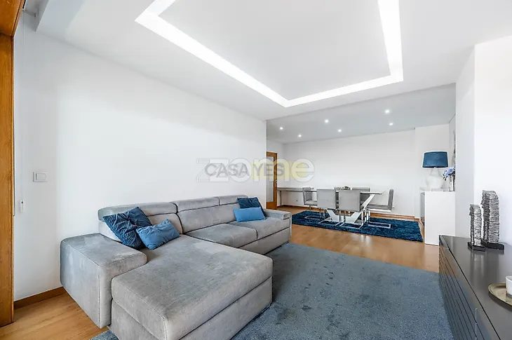 main-listing-picture-0